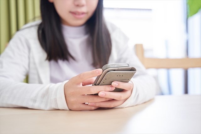 ホットヨガスタジオの学割を使う場合の注意点