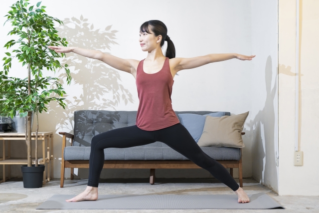 ホットピラティスのポーズ内容